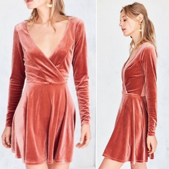 Urban Outfitters Dresses & Skirts - Kimchi Blue Velvet Surplice Mini Dress